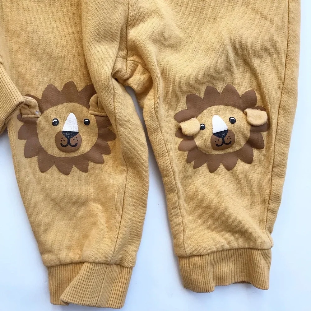 H&M yellow tiger face sweatsuit VGUC 6-9 months